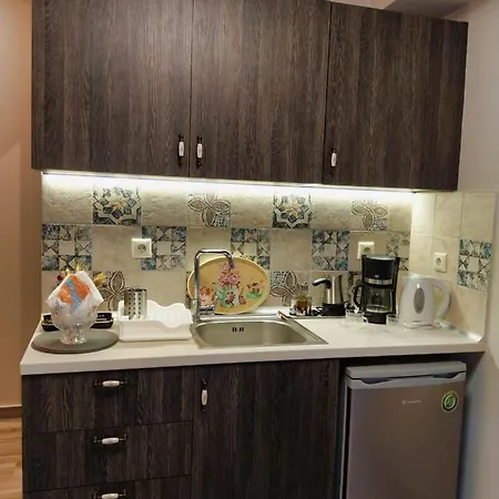 Mama's Cozy 3 Apartment